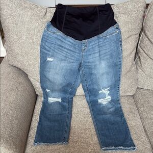 Isabel Maternity by Ingrid & Isabel Distressed Ankle Jeans